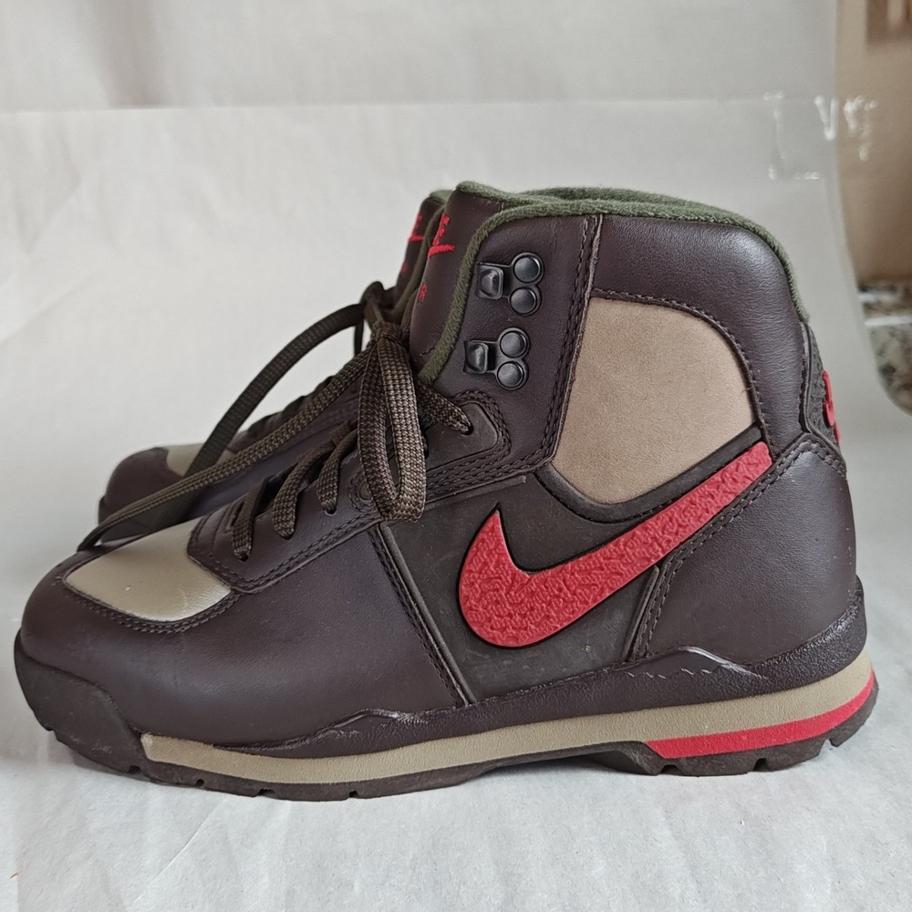 Nike Air Hiking Boots Womens Brown Red Tan‎ Leather Lace Up Outdoor Shoes - Picture 5 of 12